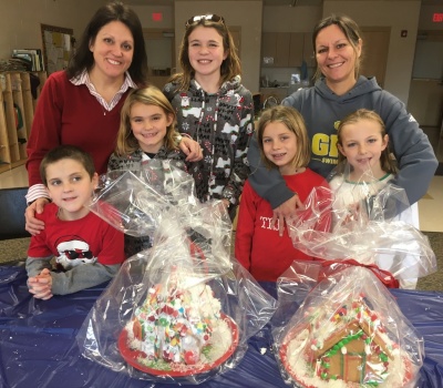 Connect and Remember Gingerbread Houses -2019